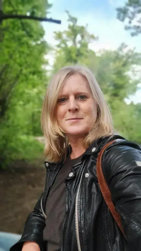 Portrait von Yvonne